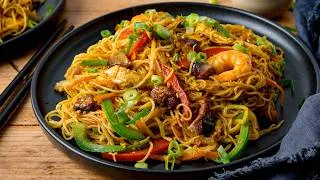 Thumbnail: Takeaway Style Singapore Noodles at Home In 20 Mins!