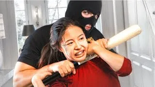 Thumbnail: I Tried Self-Defense for 30 Days (Krav Maga)