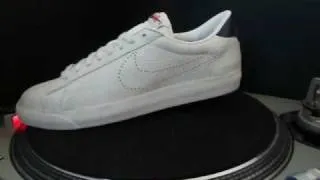Thumbnail: Nike-Tennis-Classic White