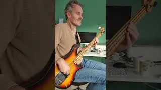 Thumbnail: Angels - Robbie Williams #basscover