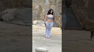Thumbnail: Victoria - model and Instagram star, fashion, lifestyle, body positivity content