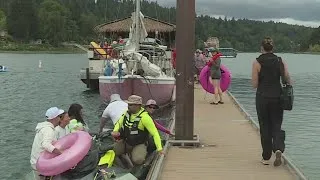 Thumbnail: Milwaukie’s Little Float draws hundreds for ‘leisurely half mile’ in Willamette River