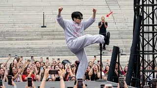 Thumbnail: Wow, Crazy! Jungkook's crazy dance for Paris Soundcheck Day 1 exploded!