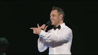 Thumbnail: Tiziano Ferro - E fuori è buio (Live @ San Siro 2015)