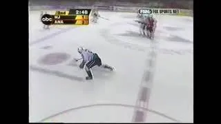 Thumbnail: Paul Kariya "On the floor, on the board" goal (2003 SCF Game 6)