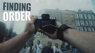 Thumbnail: How I Find Order in the Chaos of Street Photography