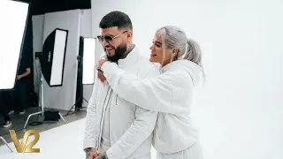 Thumbnail: Farruko & Karol G – No Le Ruegues Por Amor (Video Oficial Lyrics) 💔✨