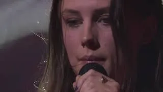 Thumbnail: Wolf Alice -  Bros - Live at iTunes Festival 2014
