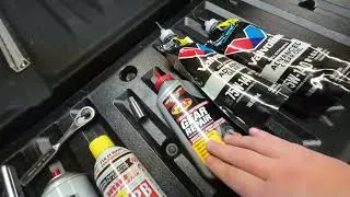 Thumbnail: Nissan Frontier Rear Differential Fluid oil change maintenance