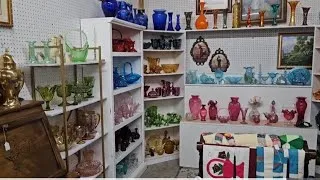 Thumbnail: It's HUGE & So Much to See ~ Vette City Antique Mall ~ Bowling Green, Kentucky 