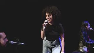 Thumbnail: Leïla and The Koalas | Sing me Anything