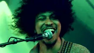 Thumbnail: Boogarins - Live at LEVITATION 2024 (Full Performance)