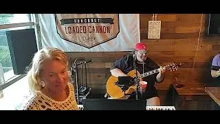 Thumbnail: Huge jam session at Loaded Cannon/crowd participated as the night went on 