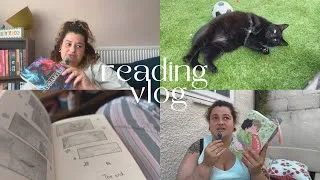 Thumbnail: I have found a new favourite fantasy series 