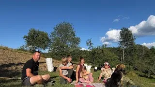 Thumbnail:  Carpathians Life  Family: the whole family works together to harvest potatoes 🥔🌄