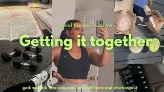 Thumbnail: Getting Back Into a Routine🌱 Having no motivation, eating healthier and prioritizing me time 