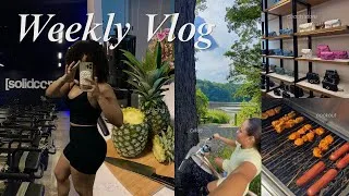 Thumbnail: WEEKLY VLOG : SolidCore, Cookout, Getting bikes, Juicing, Coach store, Healthy habits, Grocery, etc 