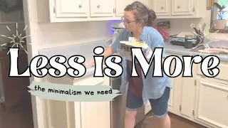 Thumbnail: Minimalism for moms - Redefining productive