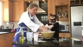 Thumbnail: Children/Beginner's Cook Along - Basic Bread Loaf with Little Wren Cooking