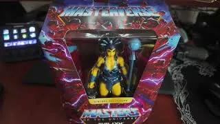 Thumbnail: Evil Lyn Master-Verse figure unboxing and review.