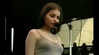 Thumbnail: Mazzy Star - Fade Into You (1994) Shoreline Amphitheatre
