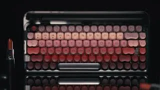 Thumbnail: Zoom in on the black Lipstick Keyboard and discover how it quietly commands attention.💌