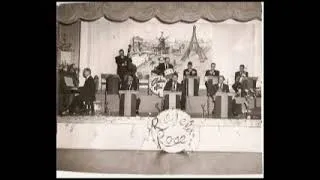 Thumbnail: Chateau Gai Band (1946)