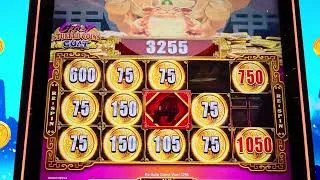 Thumbnail: Stuffed coins slot machine has been very rewarding