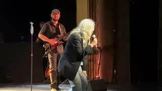 Thumbnail: PATTI SMITH « Because the night-People have the power » Paris Folies Bergère 12.07.2026