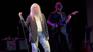 Thumbnail: PATTI SMITH mix Paris Folies Bergère 12.07.2026