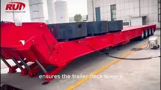 Thumbnail: How This Hydraulic Trailer Detaches Without a Truck, folding gooseneck low bed trailer in action