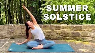 Thumbnail: 25 Min Summer Solstice Yoga Flow | Sun Salutations