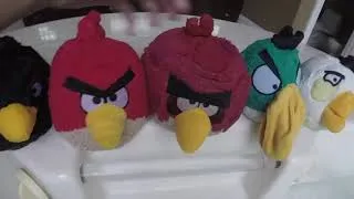 Thumbnail: The Angry Birds's Giant Bird Bath!
