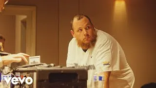Thumbnail: Luke Combs - Rethink Some Things (Official Studio Video)