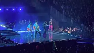 Thumbnail: Dua Lipa - Hallucinate - 31 March 2022 - Seattle, WA