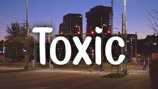 Thumbnail: Britney Spears - Toxic (Lyrics)