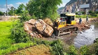 Thumbnail: EPIC BATTLE BULLDOZER AMAZING OPERATOR SKILLS!! Starts Land Clearing a Land Development Project!