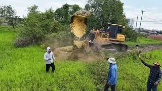 Thumbnail: EPIC CONSTRUCTION!! SHANTUI Bulldozer & Dump Trucks Transform the Land from Day One!