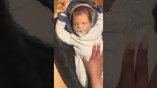 Thumbnail: Reborn cuddle baby 💝 