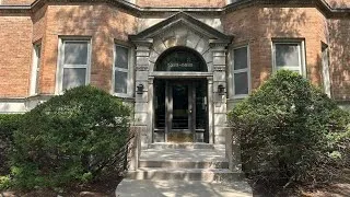 Thumbnail: Hyde Park, Chicago | 4-Bedroom Apartment Tour | 5533 S Blackstone #5535-1