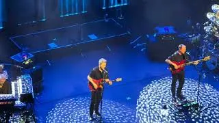 Thumbnail: Level 42 Leaving Me Now (Live)