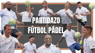 Thumbnail: Fútbol pádel!! Roberto Carlos, Butragueños, Cacho, Delantero09 y DJMario. Real Madrid vs Youtubers!!