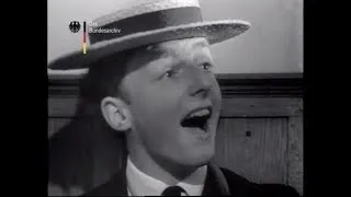 Thumbnail: The Beatles arrives at Harrow School (1964)