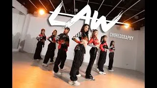 Thumbnail: Yoon Mi Rae x BIBI - LAW / Kwanjai Choreography