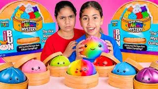 Thumbnail: وأخيرا فتحنا علب الدمبلينغ الغامضة.. رانيا لقات أندر سكوشي فالعالم! 🌍🔥(تخاصمات مع بنت خالتها) 😱💔
