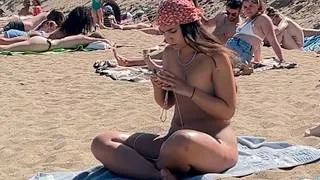 Thumbnail: Leblon Beach Walk 🇧🇷 Rio de Janeiro | Beach Crowd & Atlantic Breeze | 4K
