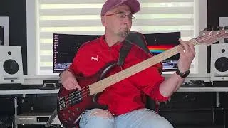 Thumbnail: Stop Loving You - Toto - bass cover - no bass backing track