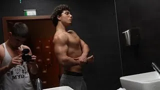 Thumbnail: A DAY IN THE LIFE OF A FUTURE GYMSHARK STAR