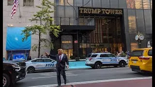 Thumbnail: Fake Trump directing traffic in front of the Trump Tower, NYC