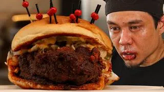 Thumbnail: The SPICiEST Chicken Sandwich Ever.. (Howlin' Rays)